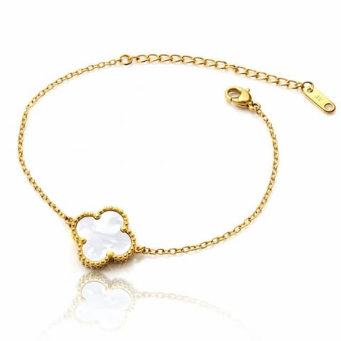 ⁨Bransoletka na rękę stal chirurgiczna pozłacana 14k złotem, koniczynka, masa perłowa BST1597⁩ w sklepie Wasserman.eu