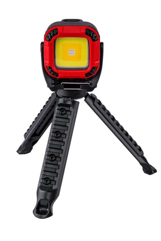 ⁨LATARKA LED WIELOFUNKCYJNA NA STATYWIE 700 LM⁩ w sklepie Wasserman.eu