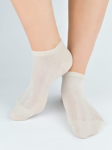 ⁨STOPKI NOVITI ST109-W-02 (kolor beż jasny, rozmiar 36-41)⁩ w sklepie Wasserman.eu