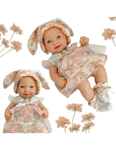 ⁨WOOPIE ROYAL Lalka Bobas Vintage 24 cm w Sukience i Czapeczce Króliczka⁩ w sklepie Wasserman.eu