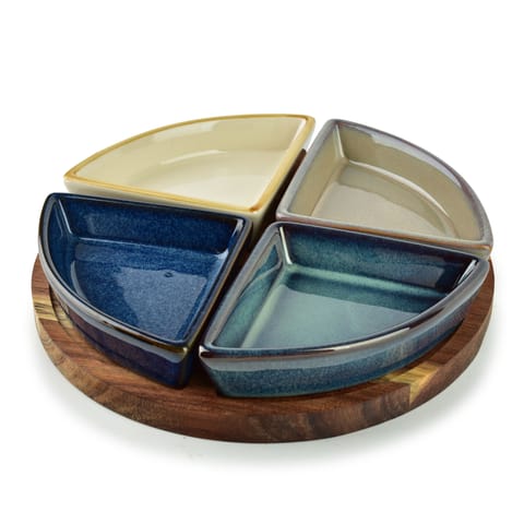 ⁨MODERN KITCHEN Deska z 4 miskami 13,5x9,5x3cm (21,5x1,5cm) poj.95ml⁩ w sklepie Wasserman.eu