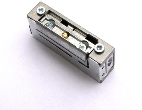 ⁨ELEKTRA R5 HITCH WITH MEMORY. NO BLOCKS.⁩ at Wasserman.eu