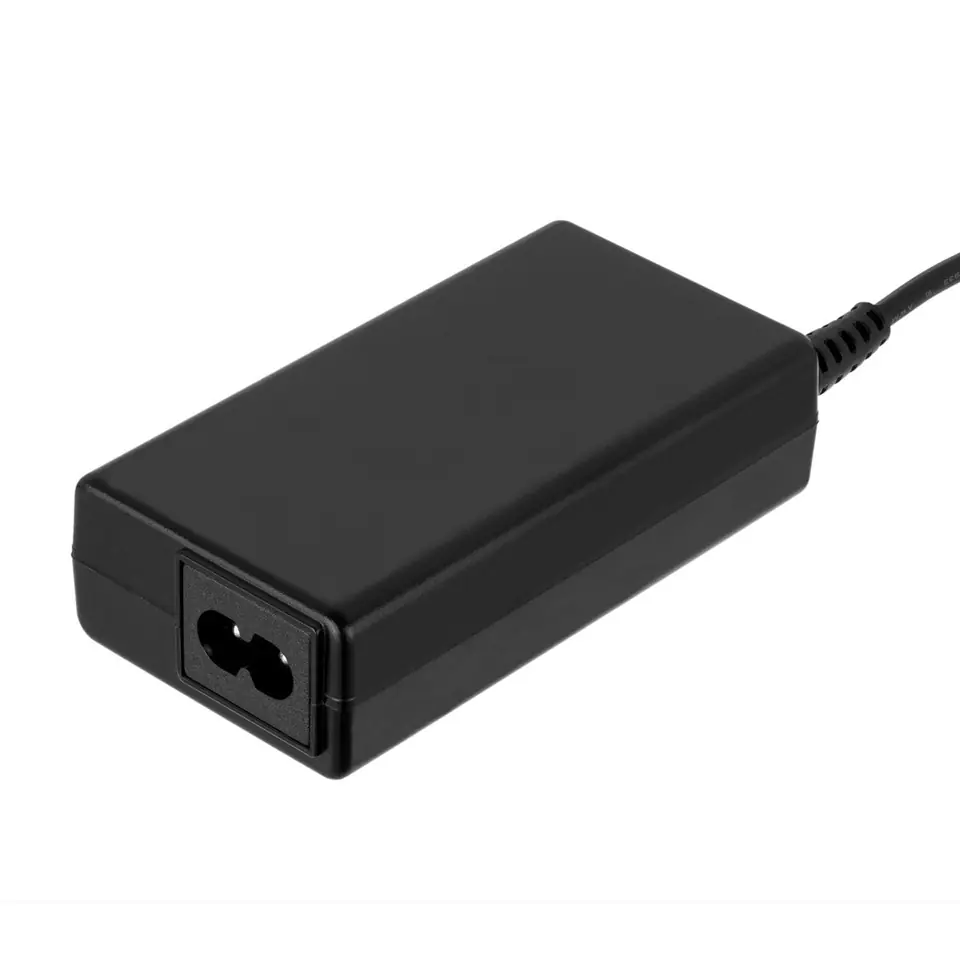 ⁨Zasilacz uniwersalny Akyga AK-NU-12 do notebooka (20 V; 3,5 A; 65W; 4.8 mm, 5.5 mm, 7.4 mm x 1.7 mm, 2.5 mm, 3 mm, 5 mm)⁩ w sklepie Wasserman.eu