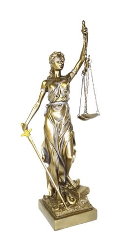 ⁨Temida figurka 35 cm - Prezent dla prawnika sędziego - MC-90037⁩ w sklepie Wasserman.eu