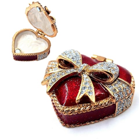 ⁨Wyjątkowe metalowe pudełeczko na biżuterię z kryształami - Serce - B0747-00⁩ w sklepie Wasserman.eu