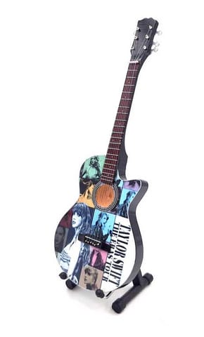 ⁨Mini gitara – Taylor Swift – MGT-9064 – Prezent dla fanki Taylor Swift⁩ w sklepie Wasserman.eu