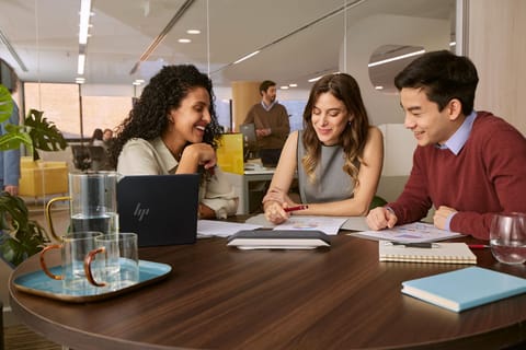 ⁨Poly SYNC 40+ USB-A BT600 standard⁩ w sklepie Wasserman.eu