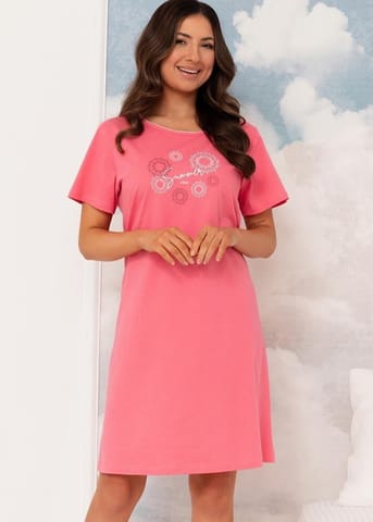 ⁨KOSZULA REGINA 2004 RÓŻ (kolor różowy, rozmiar M)⁩ w sklepie Wasserman.eu