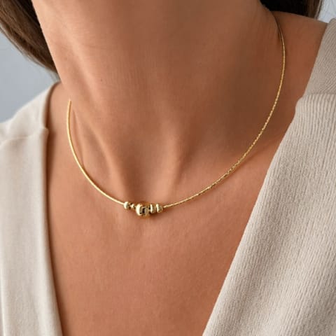 ⁨Naszyjnik stal szlachetna pozłacana 14k złotem, sztywna żyłka złote serduszka, kulka NST2372⁩ w sklepie Wasserman.eu