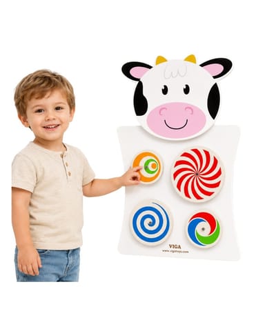 ⁨VIGA Drewniana Tablica Manipulacyjna Krówka Certyfikat FSC Montessori⁩ w sklepie Wasserman.eu