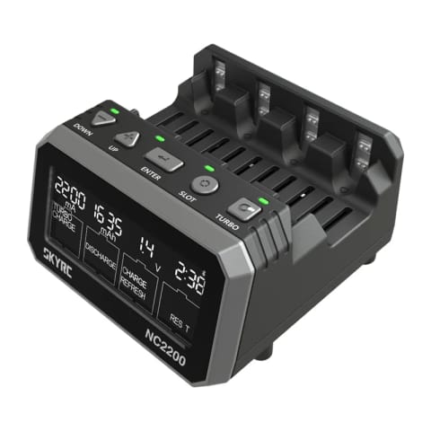 ⁨SkyRC NC2200 AA / AAA charger⁩ at Wasserman.eu