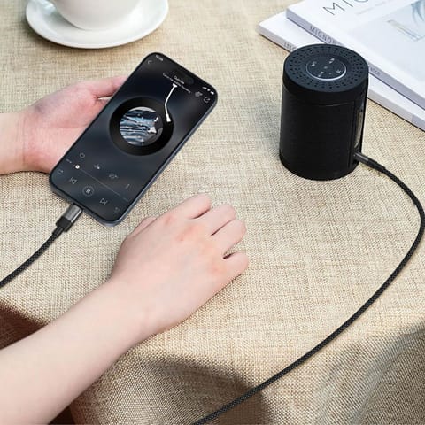 ⁨Kabel przewód USB-C - mini jack 3.5mm 1m - czarny⁩ w sklepie Wasserman.eu