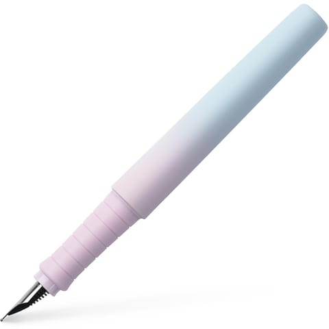 ⁨Pióro wieczne POLY M BLUSHING SKY 241017 Faber-Castell⁩ w sklepie Wasserman.eu
