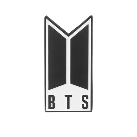 ⁨BTS - Metalowa przypinka z logo⁩ w sklepie Wasserman.eu