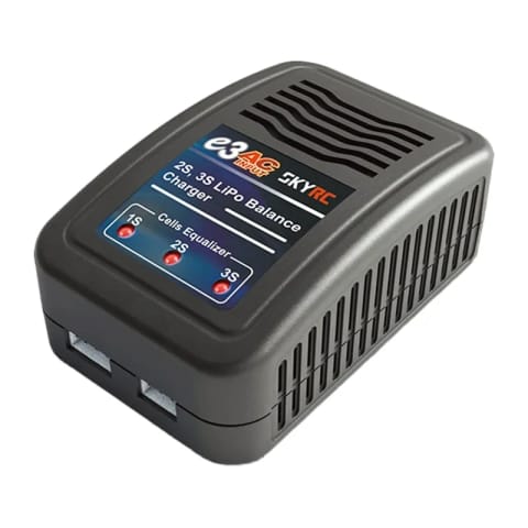 ⁨SkyRC E3 LiPo charger⁩ at Wasserman.eu