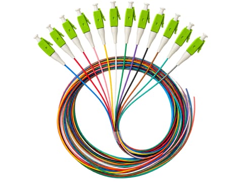 ⁨FO Pigtail SM 1J 9/125 (G.657.A1) wtyk LC/APC dł. 2 m "EASY STRIP"  - najmniejszy dostępny promień gięcia (opakowanie 12 sztuk) ALANTEC⁩ w sklepie Wasserman.eu