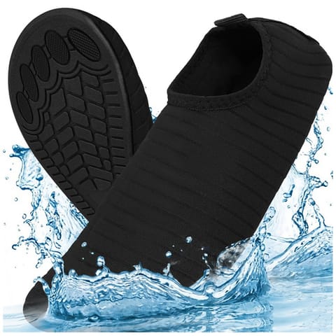 ⁨Buty do wody czarne- rozmiar 44 Trizand⁩ w sklepie Wasserman.eu