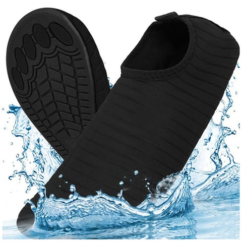 ⁨Buty do wody czarne- rozmiar 43 Trizand⁩ w sklepie Wasserman.eu