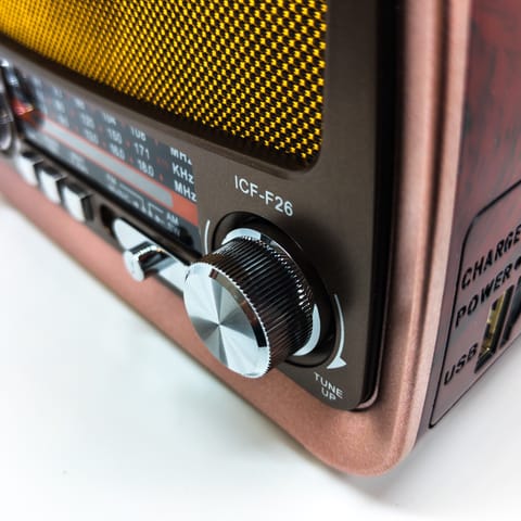 ⁨Przenośne radio kuchenne retro fm bluetooth usb sd⁩ w sklepie Wasserman.eu