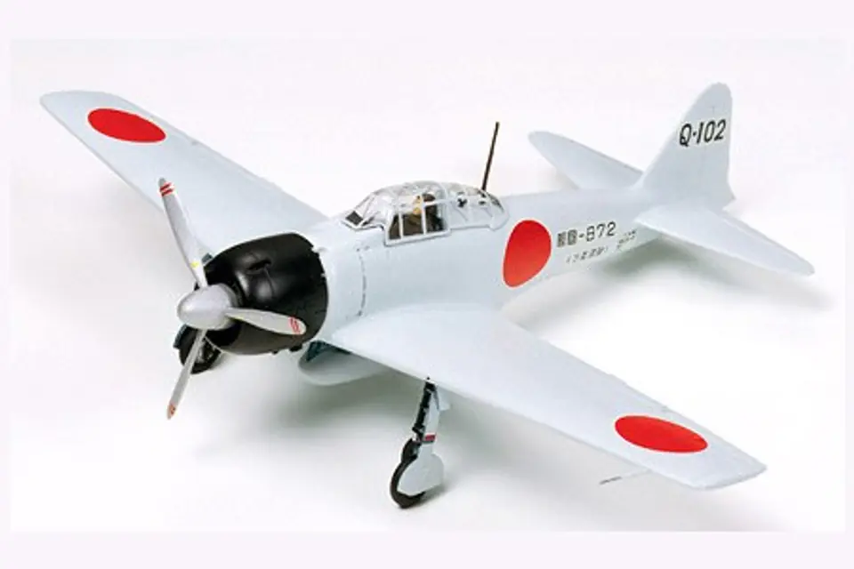 ⁨Plastic model Mitsubishi A6M3 Zero Fighter⁩ at Wasserman.eu