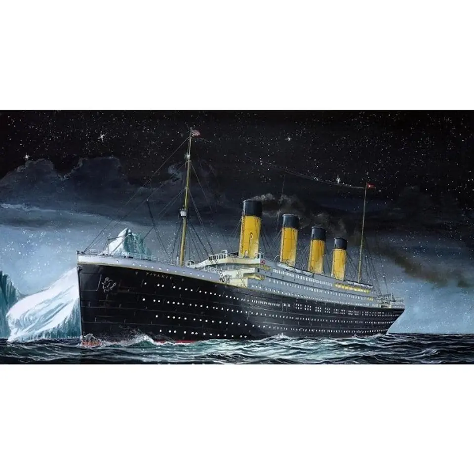 ⁨REVELL R.M.S. Titanic⁩ w sklepie Wasserman.eu