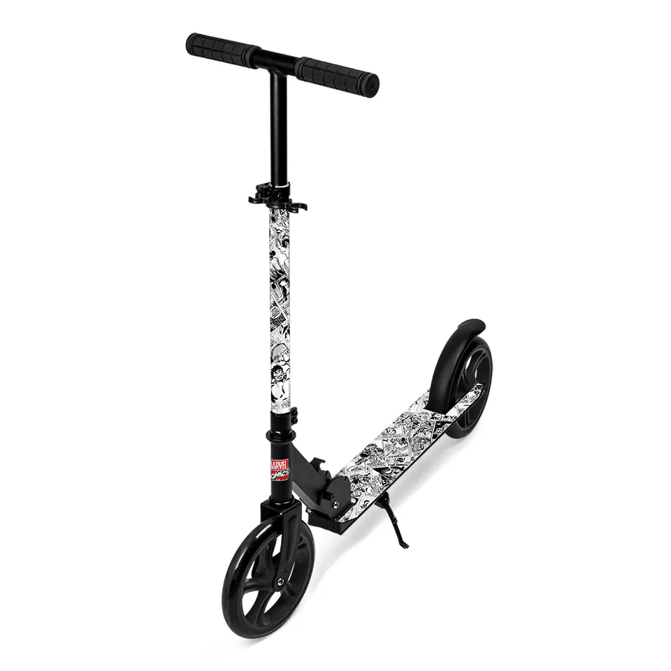 ⁨2-WHEEL SCOOTER 200MM AVENGERS⁩ at Wasserman.eu