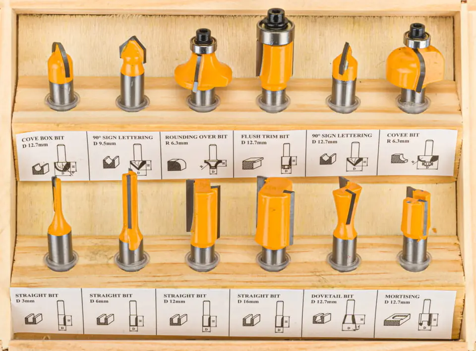 Frezy kształtowe do drewna 12el trzpień 8mm PM0766