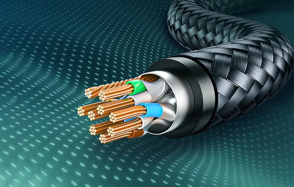 UGREEN NW150 Kabel sieciowy w oplocie, Ethernet RJ45, Cat.7, F/FTP, 3m (czarny)