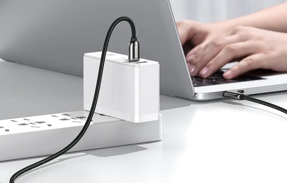 Kabel USB-C do USB-C Baseus Display, 100W, 2m (czarny)