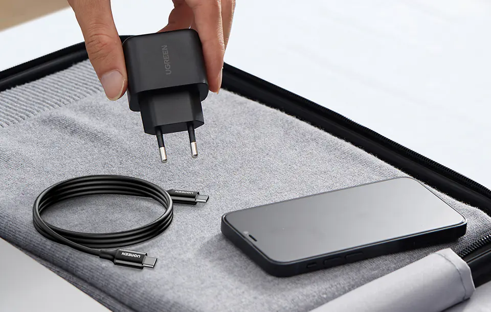 UGREEN CD250 Wall Charger, 25W, USB-C (Black) + USB-C to USB-C Cable, 2m (Black)