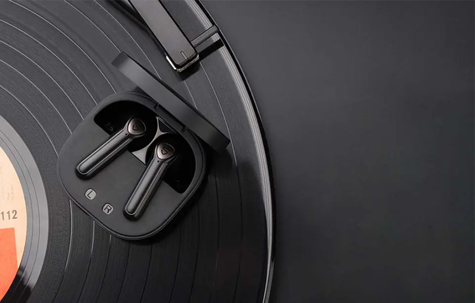 Soundpeats TrueAir 2 headphones (black)