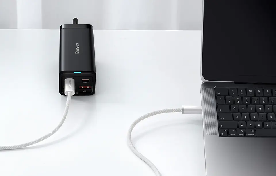 Kabel USB-C do USB-C Baseus Dynamic, 100W, 1m (biały)