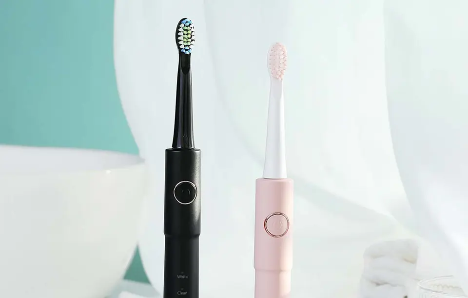 Sonic toothbrushes with tip set FairyWill E11 (Black and Pink)