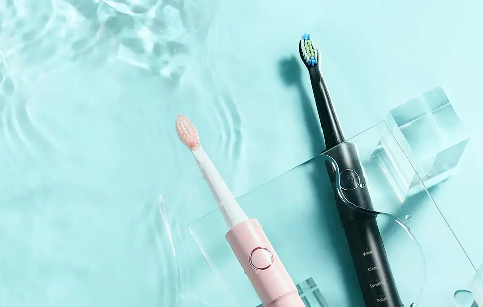 Sonic toothbrushes with tip set FairyWill E11 (Black and Pink)