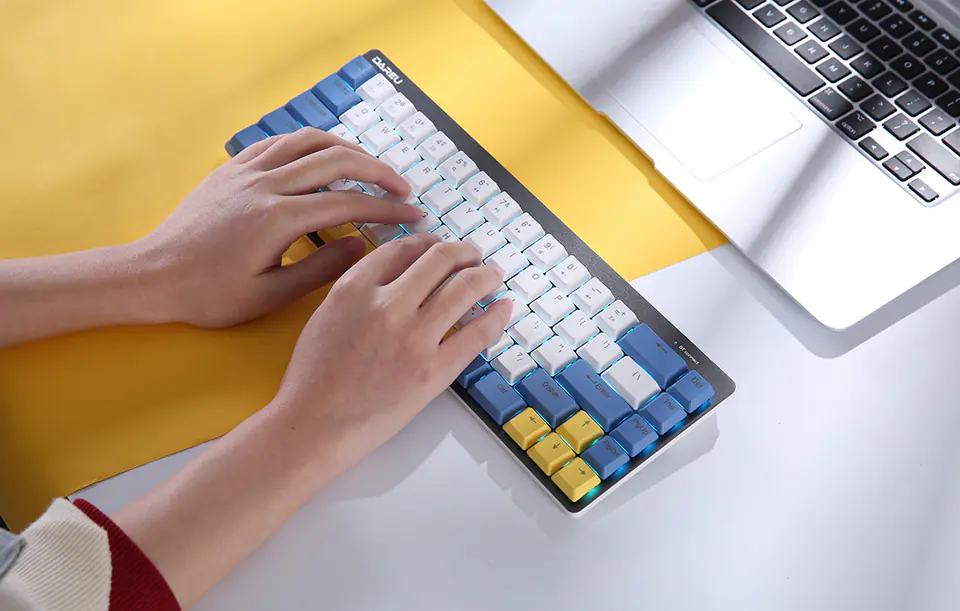 Wireless mechanical keyboard Dareu EK868 Bluetooth (white-blue-yellow)