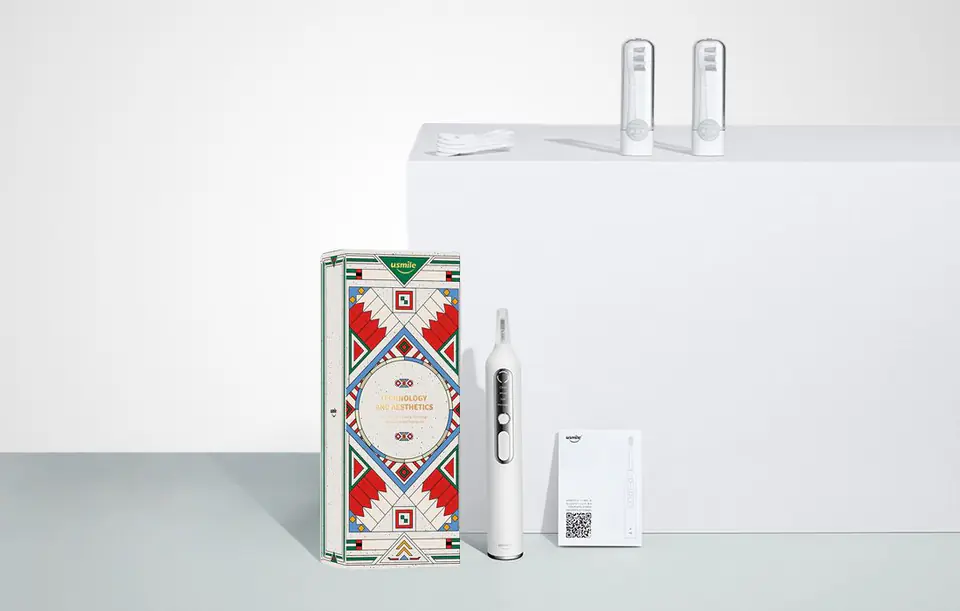 Sonic toothbrush with tip set Usmile U3 (white)