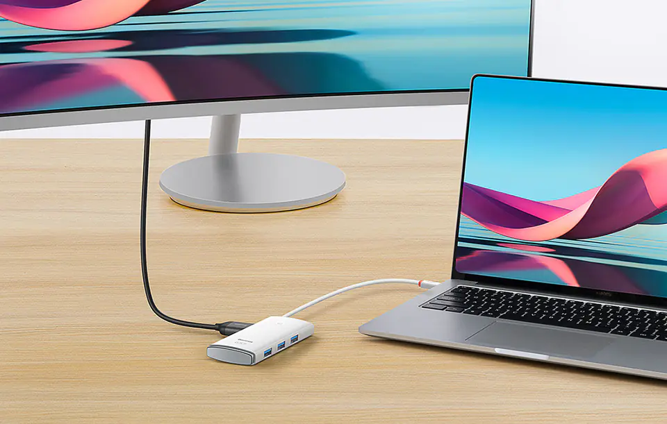 Baseus Lite Series 5in1 Hub USB-C to 3x USB 3.0 + USB-C + HDMI (white)