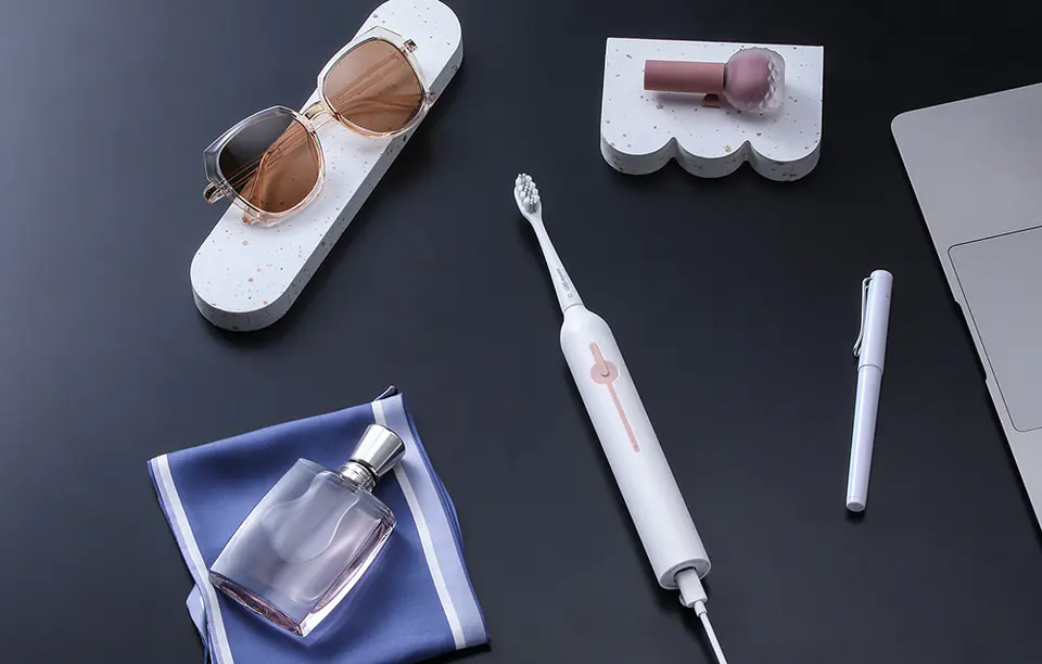 Sonic toothbrush with tip set Usmile P1 (white)