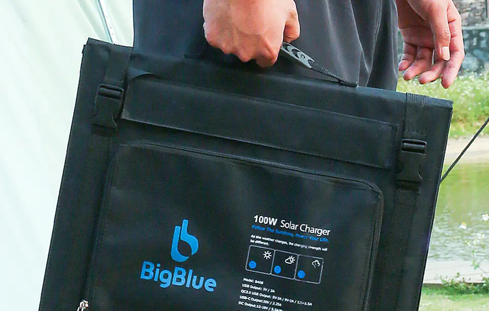 BigBlue B408 100W photovoltaic panel
