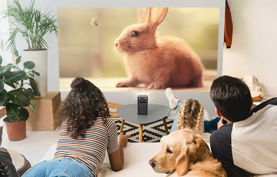 Wireless Mini Overhead Projector / Projector BYINTEK P20 DLP 3D 4K Android OS