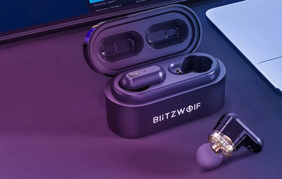 TWS Blitzwolf BW-FYE7 headphones