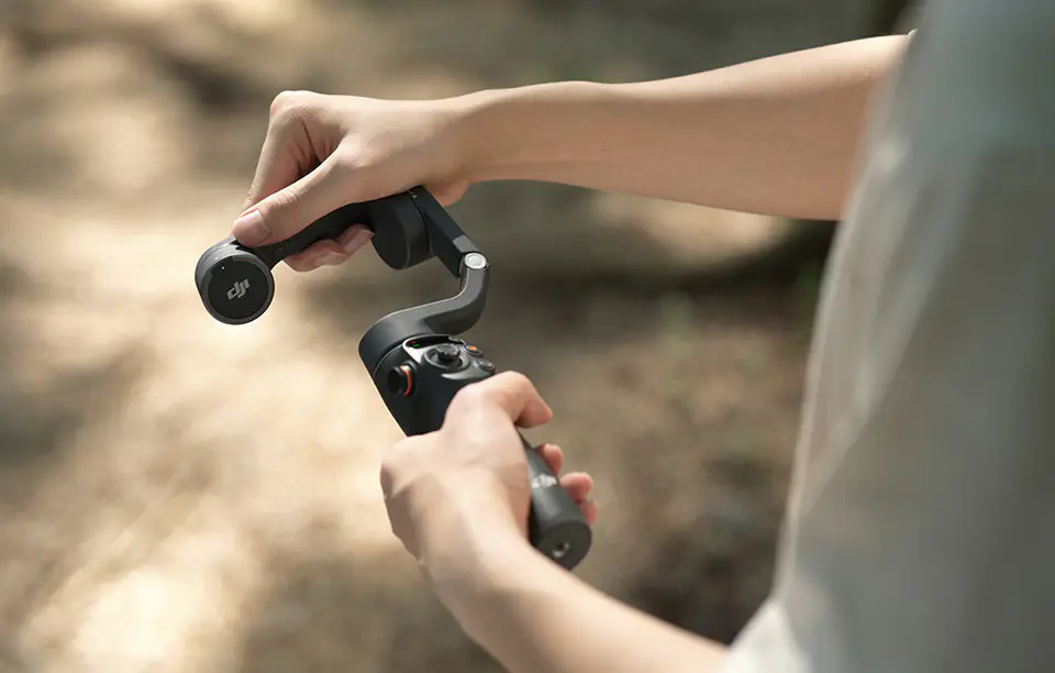 DJI Osmo Mobile 6 Review: Quick Launch and Better Controls