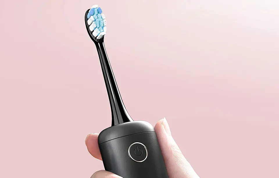 Travel Sonic Toothbrush with FairyWill FWT9 Tip Set (Black)