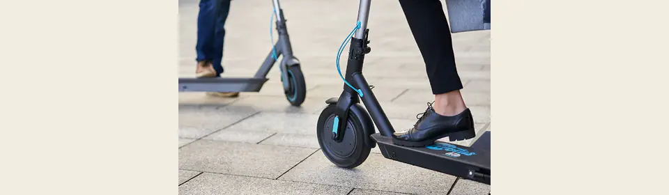 Hulajnoga Elektryczna Motus Scooty 10 Lite 2023