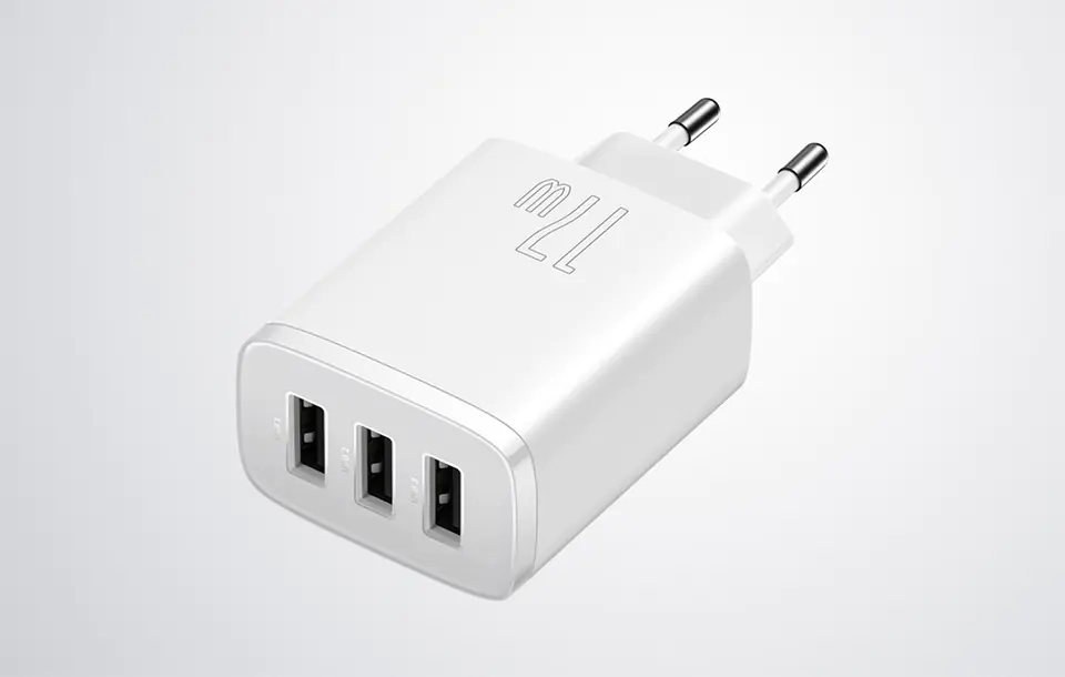 Baseus Compact Quick Charger, 3x USB, 17W (White)