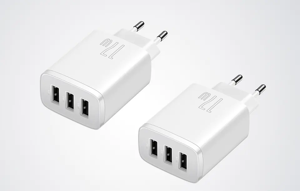 Ładowarka sieciowa Baseus Compact Quick Charger, 3x USB, 17W (biała)