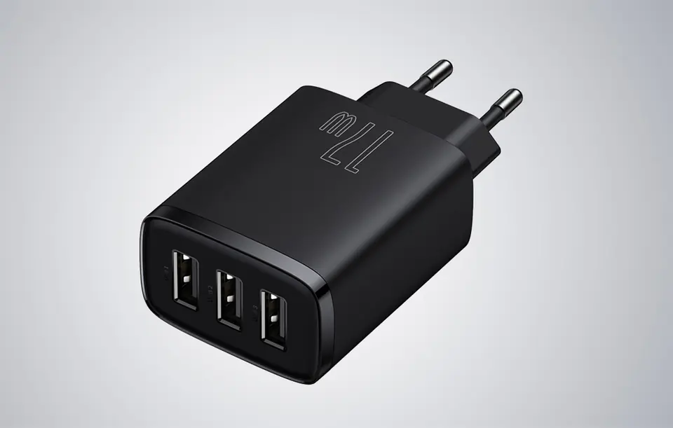 Baseus Compact Quick Charger, 3x USB, 17W (Black)