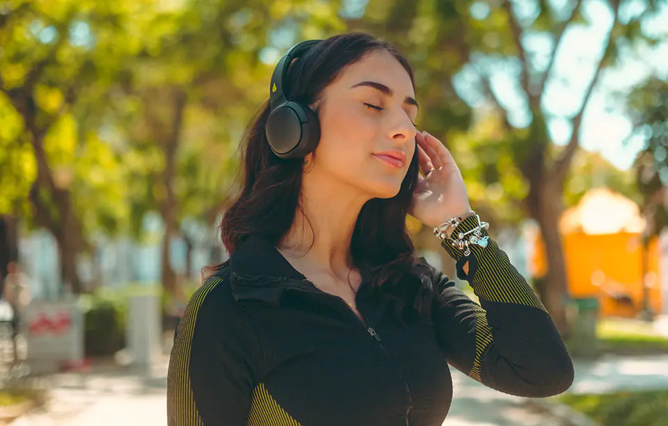 Edifier WH500 Wireless Headphones (Black)