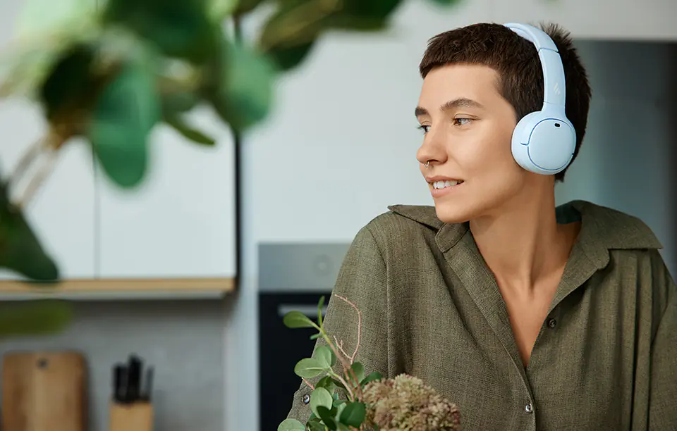 Edifier WH500 Wireless Headphones (Blue)