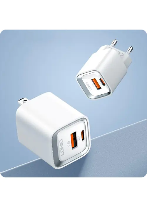 USB charger 20W PD QC3.0 USB-A microUSB cable